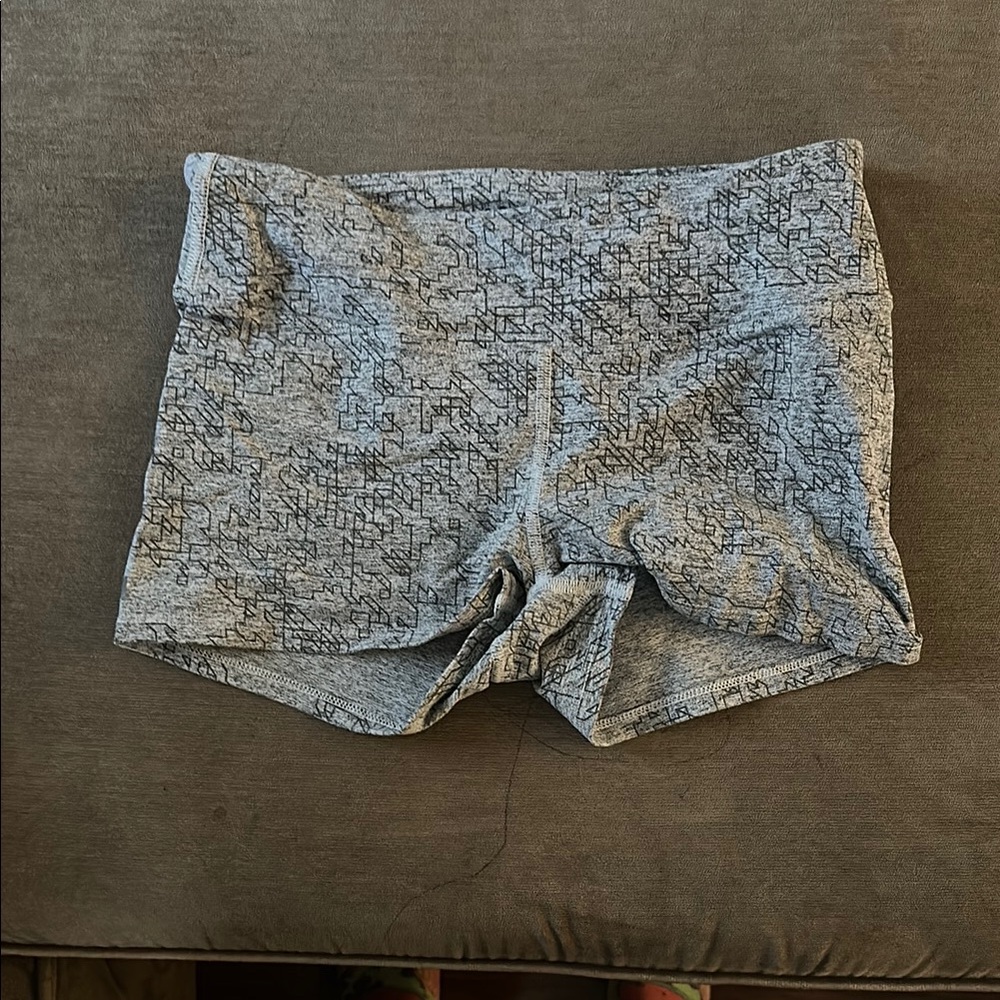 NOBULL 2 inch Women's Shorts